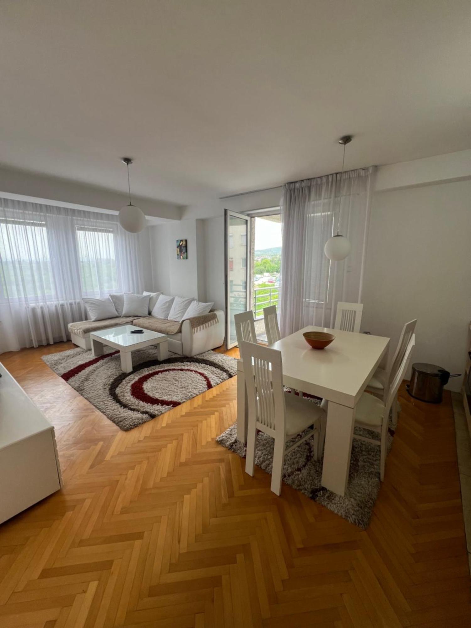 Karas Apartments Üsküp Dış mekan fotoğraf