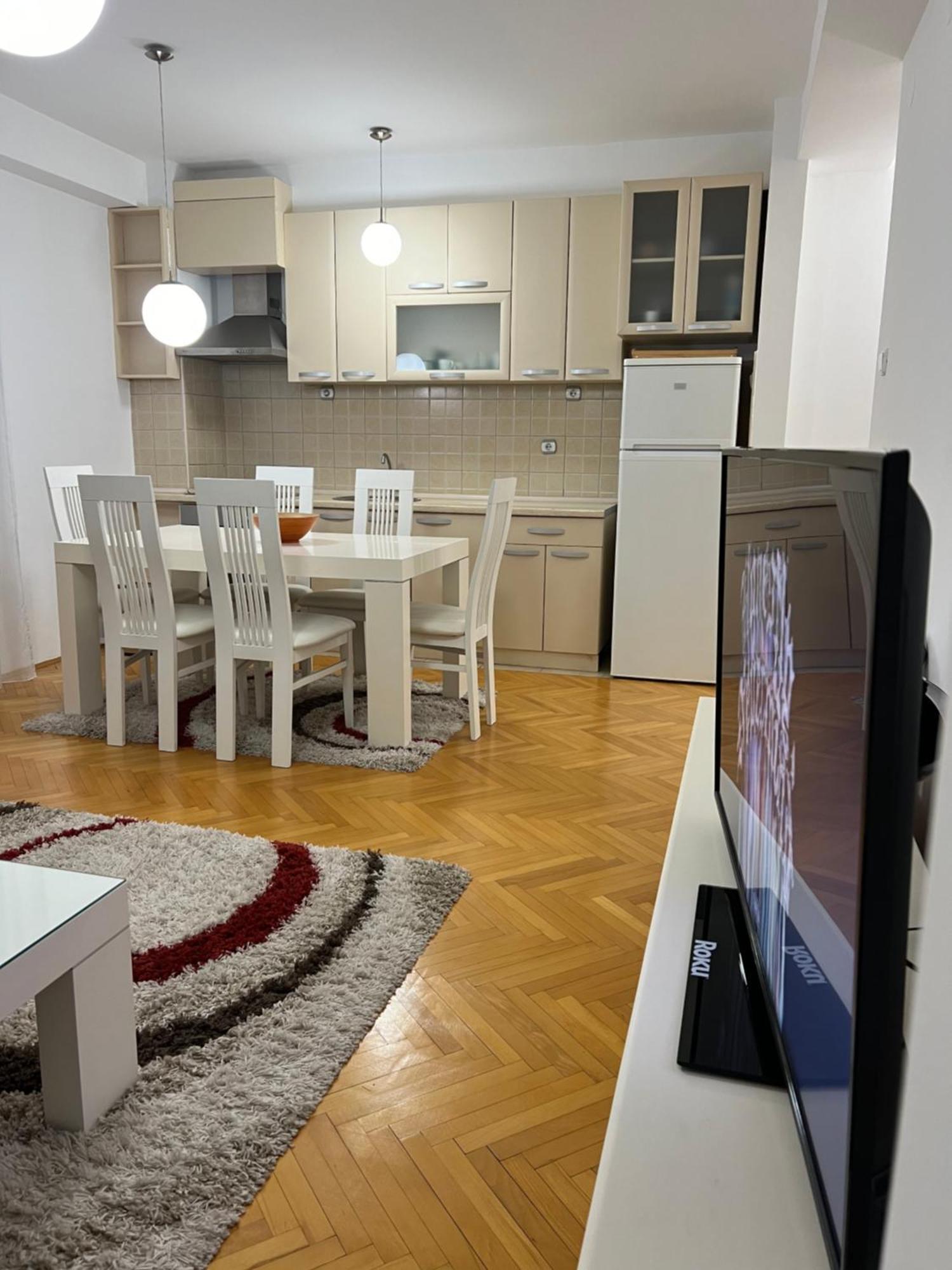 Karas Apartments Üsküp Dış mekan fotoğraf